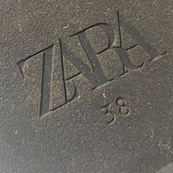 ZARA Women Black Platform Chunky Ankle Biker Boots Faux Leather 38 - Picture 6 of 11